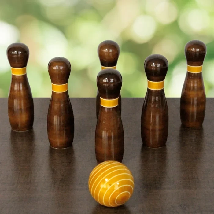Channapatna Eco-friendly Bowling Game - Pin : H*W= 5*1.1 Inch and Ball Dia : 2 Inch